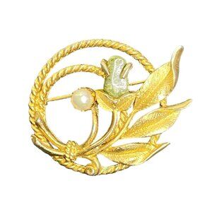 Vintage Sarah Coventry Rose‎ Brooch Gold Tone with Faux Pearl